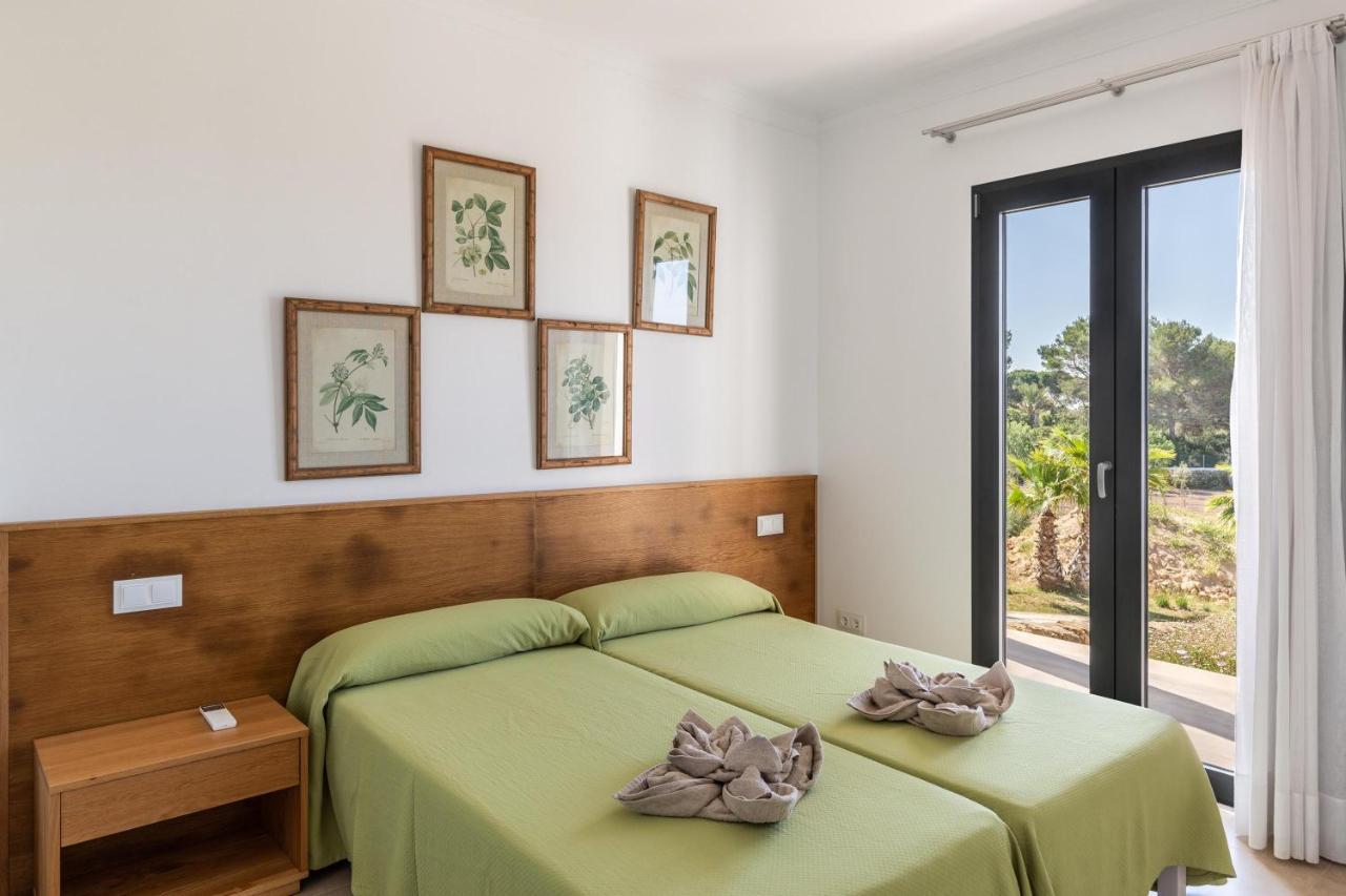 Colonies Vila Ses Salines  Exterior foto